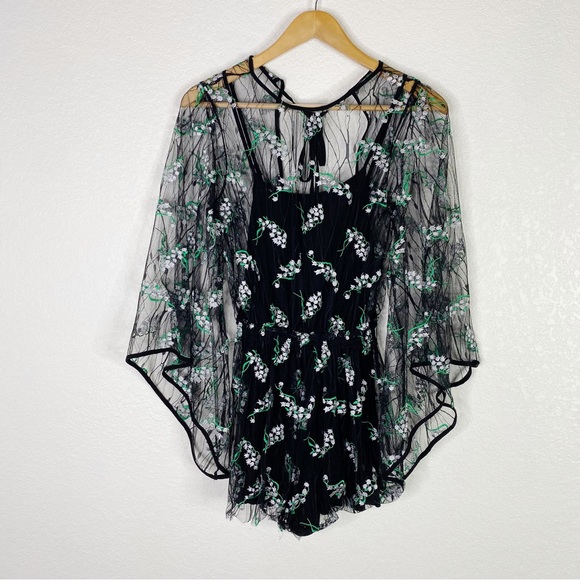 Urban Outfitters Black White Green Embroidered Floral Sheer Romper - Picture 3 of 8